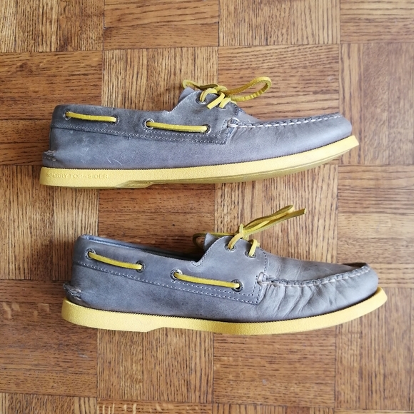 Sperry Topsider Boat Shoes 9US - Picture 2 of 11